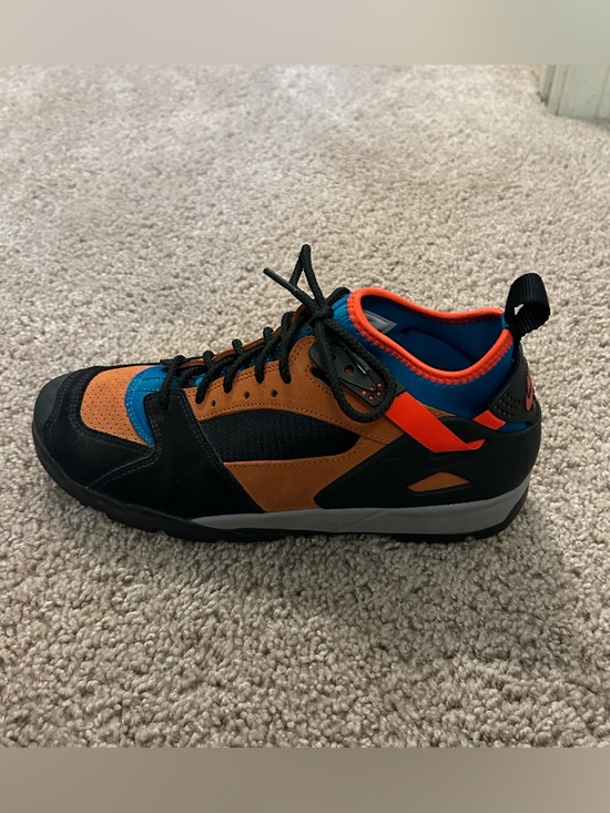 Nike Air Revaderchi ACG Sneakers Bold Orange and Blue Men’s Size 9 main image 10